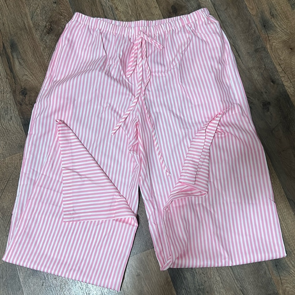 pink striped pants